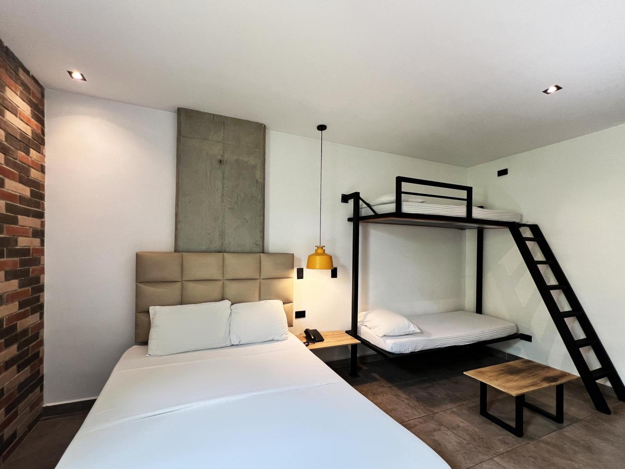 Apartahotel Medellín Esterno foto