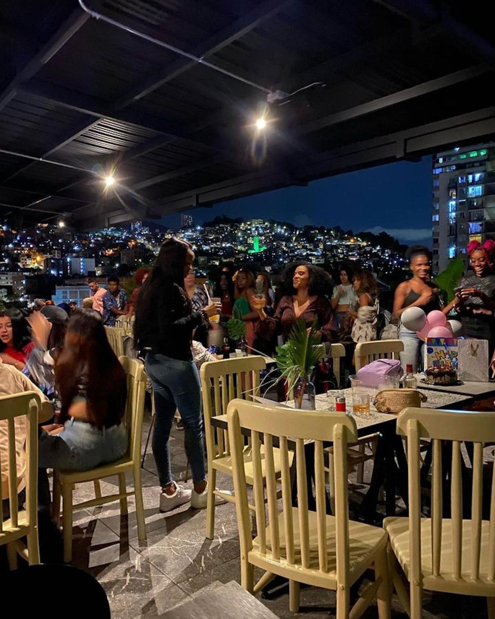 Apartahotel Medellín Esterno foto