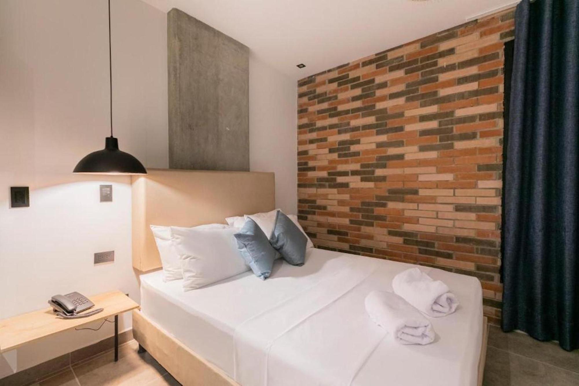 Apartahotel Medellín Esterno foto
